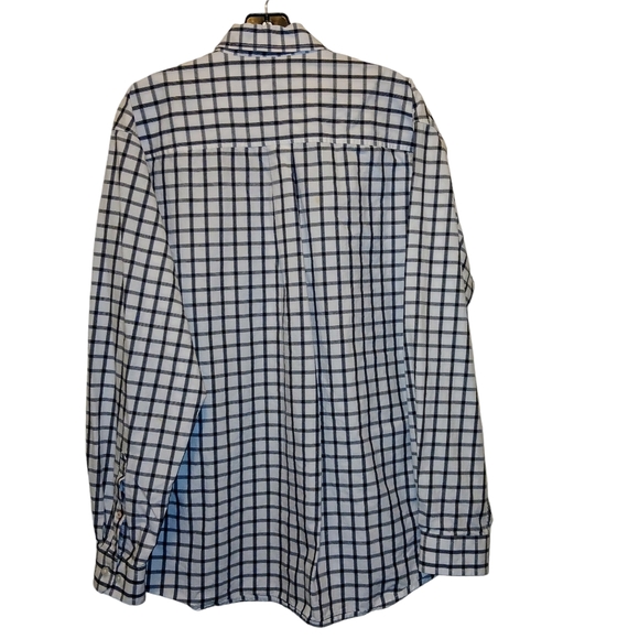 Cinch Size M Western Button Down Shirt W/One Front Pocket and Extra Buttons EUC - Picture 5 of 6